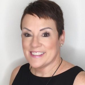 Meet your Posher, Laurie